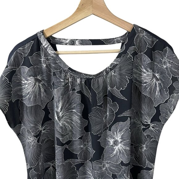 LOFT Blouse Size Medium Mixed Media Strappy Cut Out Floral Dark Gray Top 70054 - Picture 3 of 8
